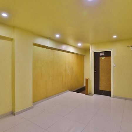 Spot On Hotel Shreeji Palace Ahmedabad Exterior foto